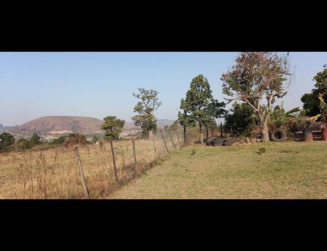 145,500M² VACANT LAND FOR SALE IN CLIFFDALE